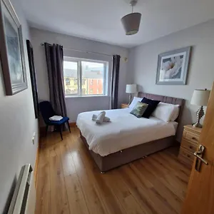 Apartment Cosy Beachfront In Salthill, Galway